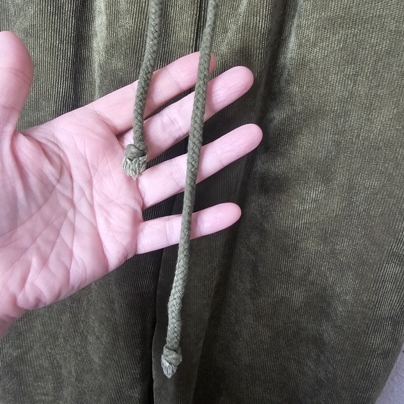 Urban Renewal Pants Size S Green Corduroy Sweatpants Elastic Drawstring Waist - Picture 7 of 12